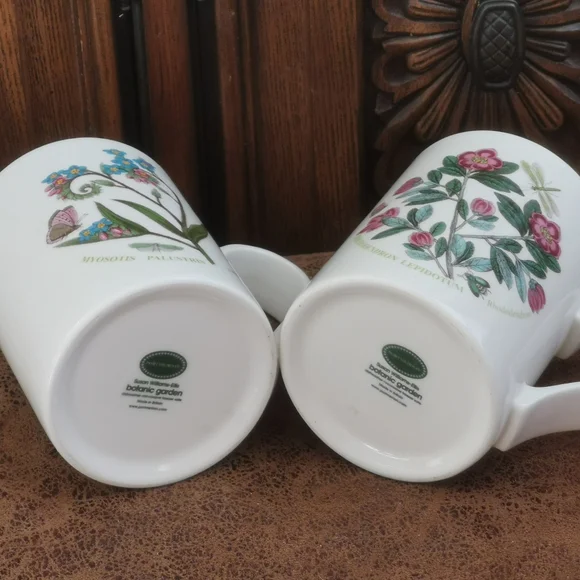 Portmeirion "Botanic Garden"  Butterfly & Floral Mug Set Of 4 - Picture 12 of 13